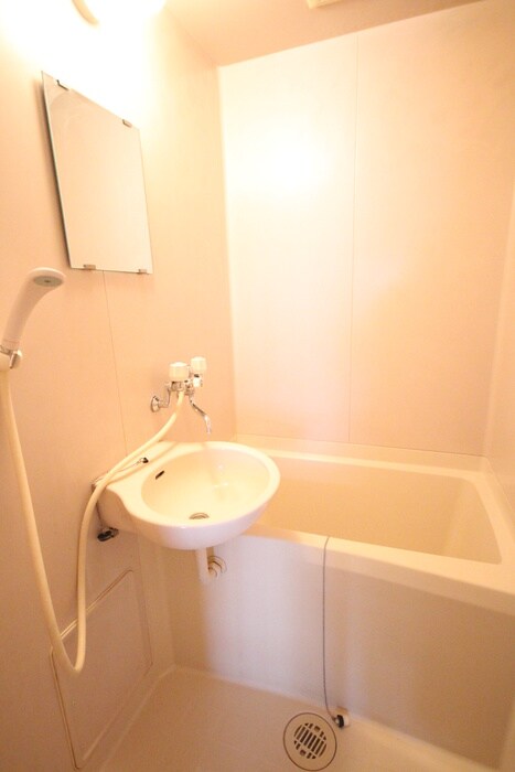 物件内観写真10　(バス／シャワールーム等)