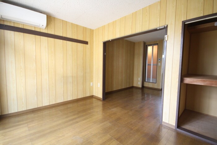 物件内観写真19　(居室)