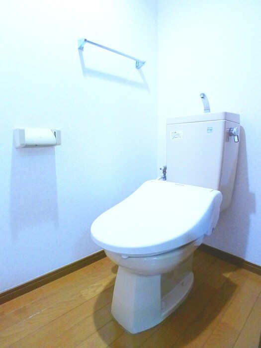 物件内観写真14　(トイレ)