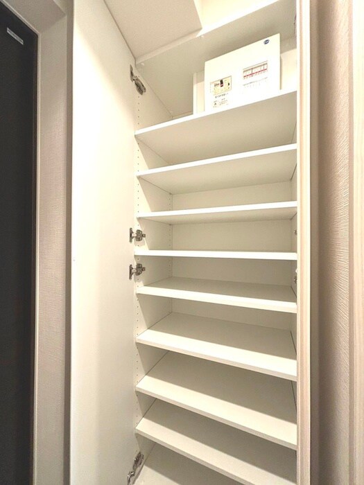 物件内観写真16　(靴箱)