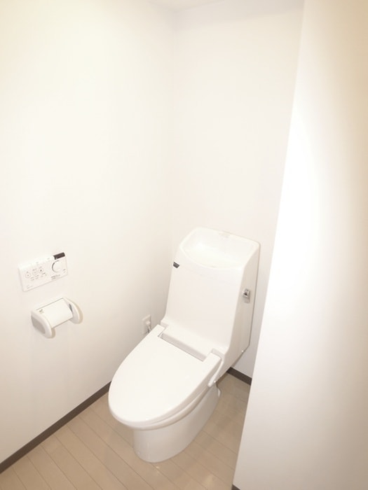 物件内観写真7　(トイレ)