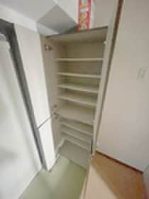 物件内観写真14　(靴箱)