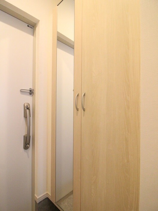 物件内観写真19　(靴箱)