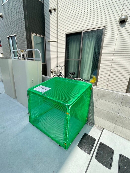 物件外観写真4　(建物設備)