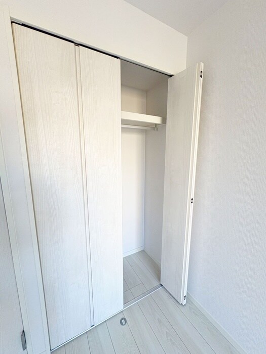 物件内観写真16　(収納)