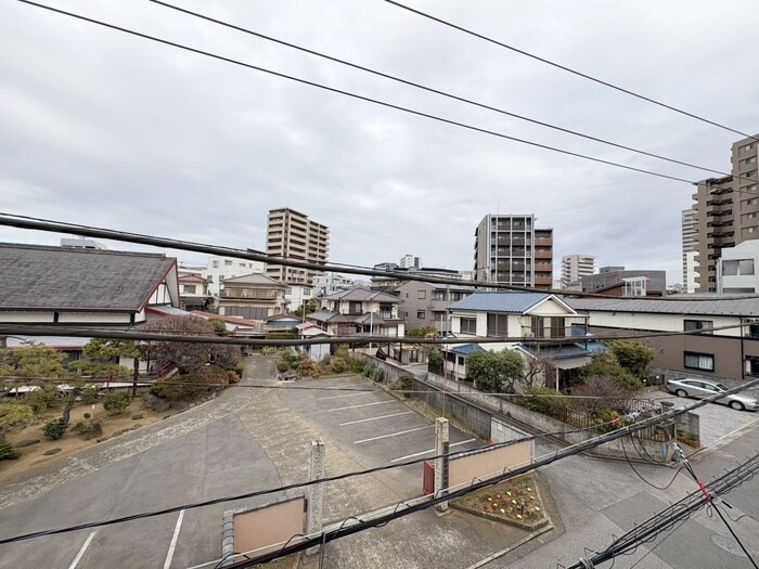 物件内観写真22　(室内からの展望)