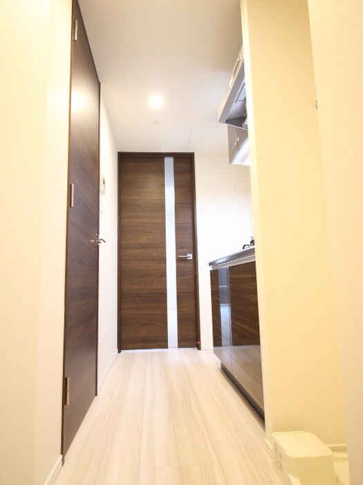 物件内観写真8　(廊下)