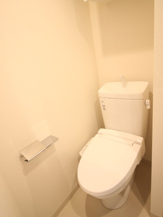 物件内観写真11　(トイレ)