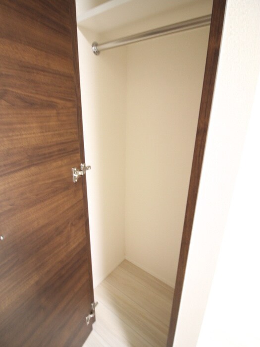 物件内観写真15　(収納)