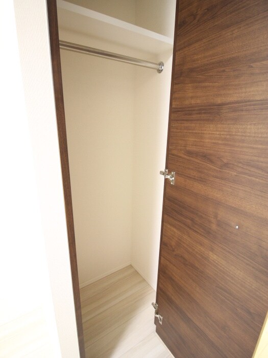 物件内観写真15　(収納)