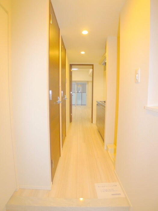 物件内観写真17　(廊下)