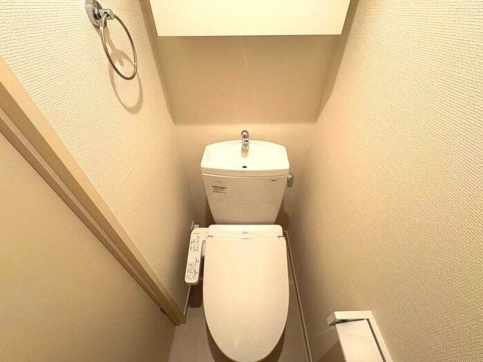 物件内観写真14　(トイレ)