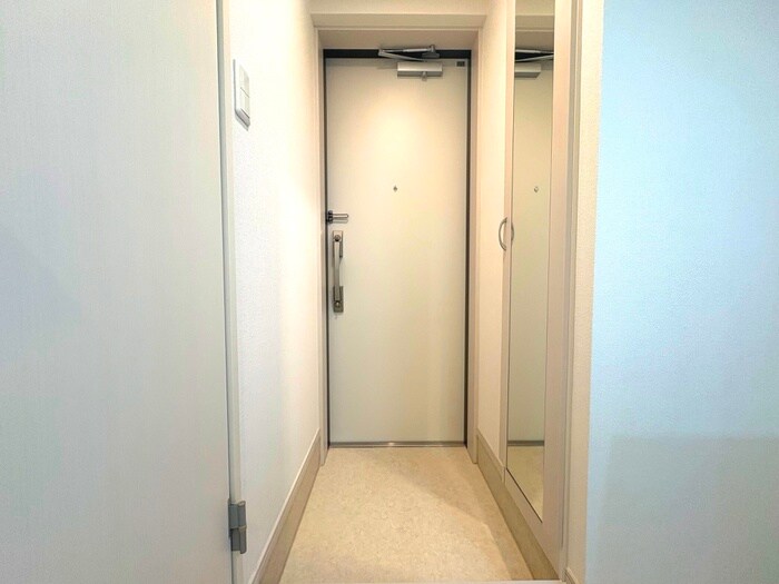 物件内観写真21　(玄関)