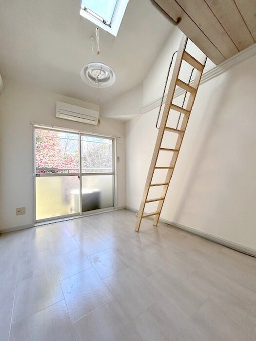 物件内観写真7　(居室)