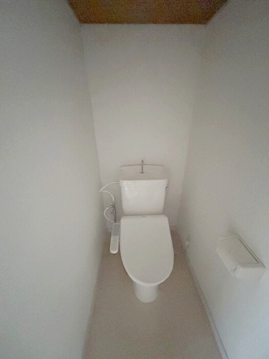物件内観写真14　(トイレ)