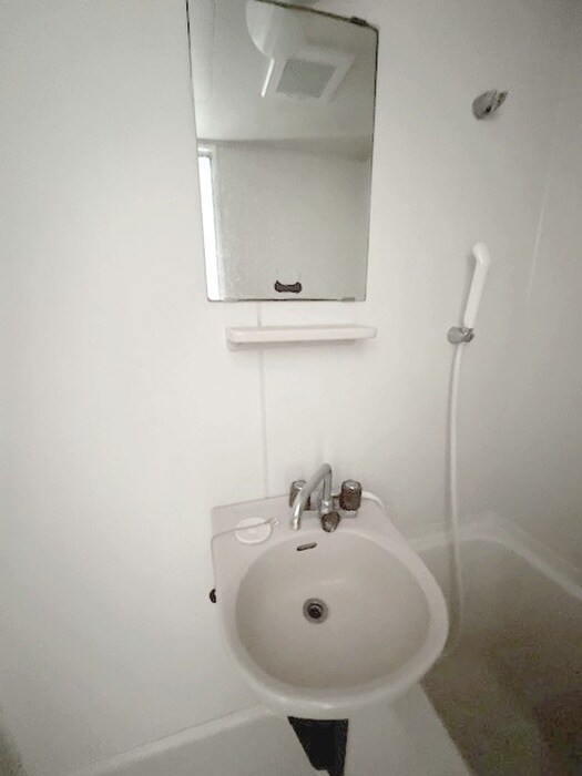 物件内観写真15　(洗面)