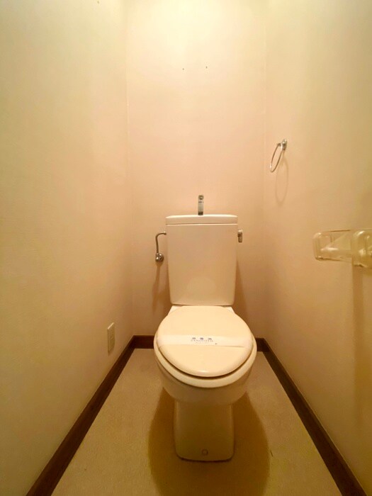物件内観写真9　(トイレ)