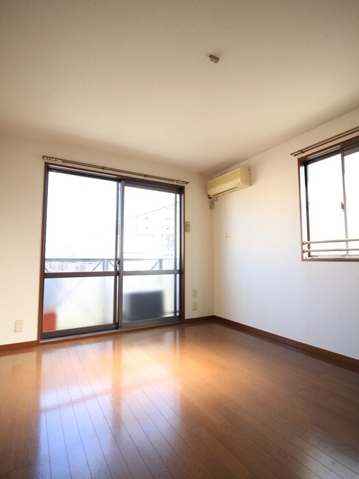 物件内観写真11　(居室)