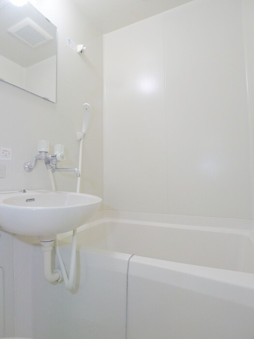 物件内観写真7　(バス／シャワールーム等)