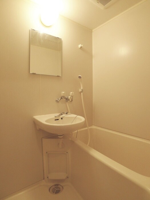 物件内観写真9　(バス／シャワールーム等)