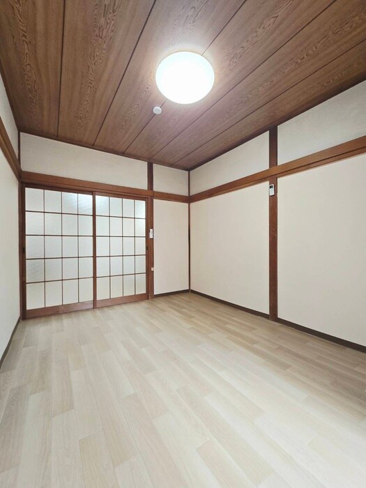 物件内観写真9　(居室)