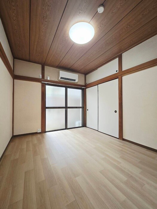 物件内観写真10　(居室)