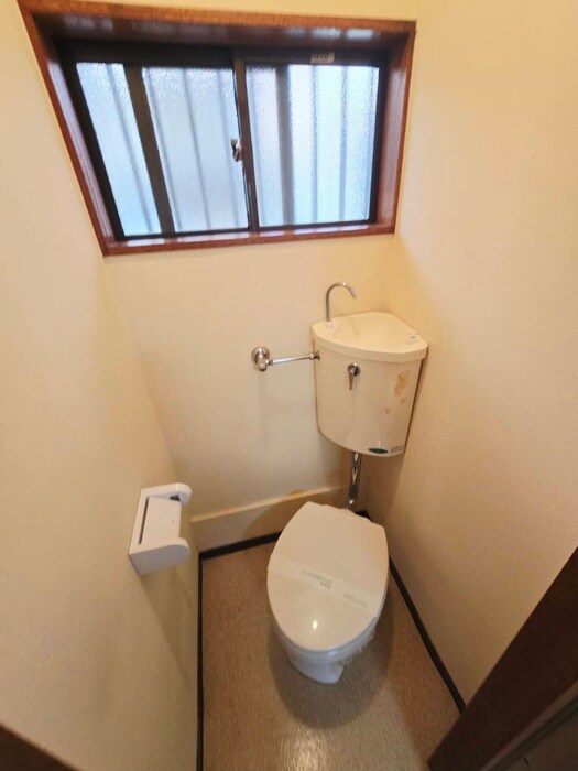 物件内観写真15　(トイレ)