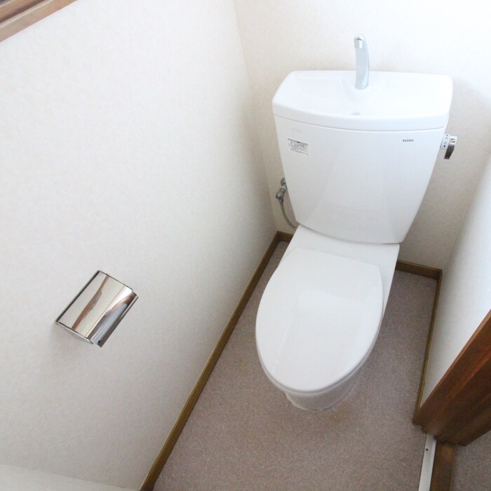 物件内観写真14　(トイレ)