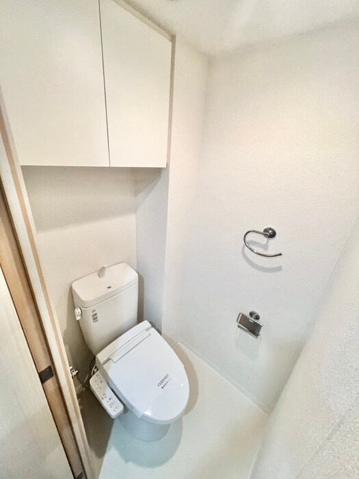 物件内観写真11　(トイレ)