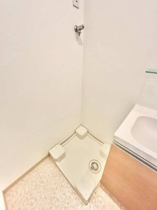 物件内観写真19　(洗濯機置場)