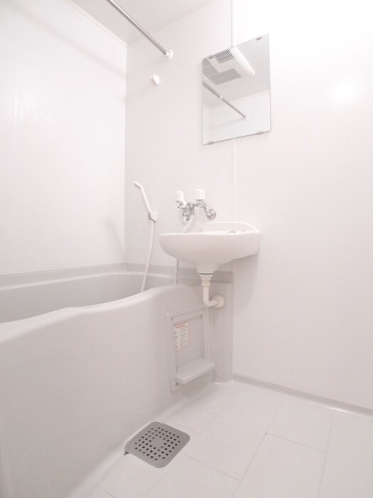 物件内観写真13　(バス／シャワールーム等)