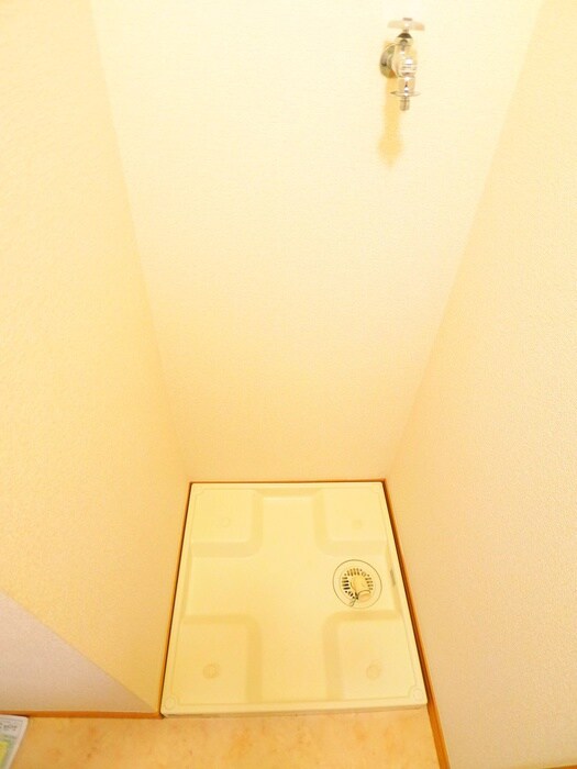 物件内観写真15　(玄関)