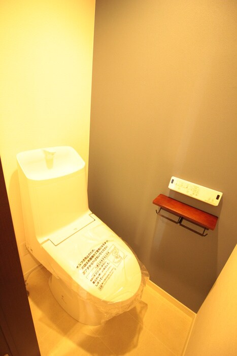 物件内観写真11　(トイレ)