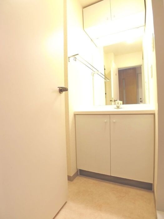 物件内観写真12　(洗面)