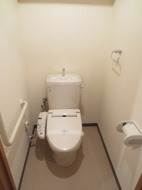 物件内観写真13　(トイレ)