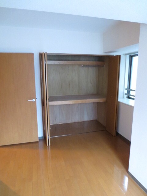物件内観写真15　(収納)
