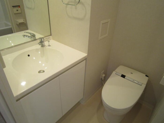 物件内観写真11　(トイレ)