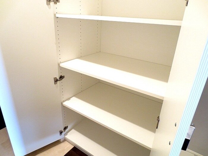 物件内観写真15　(靴箱)