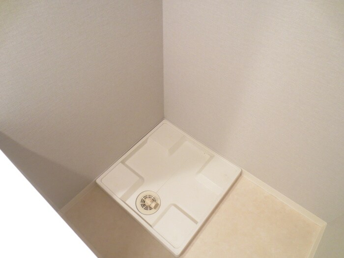 物件内観写真20　(洗濯機置場)