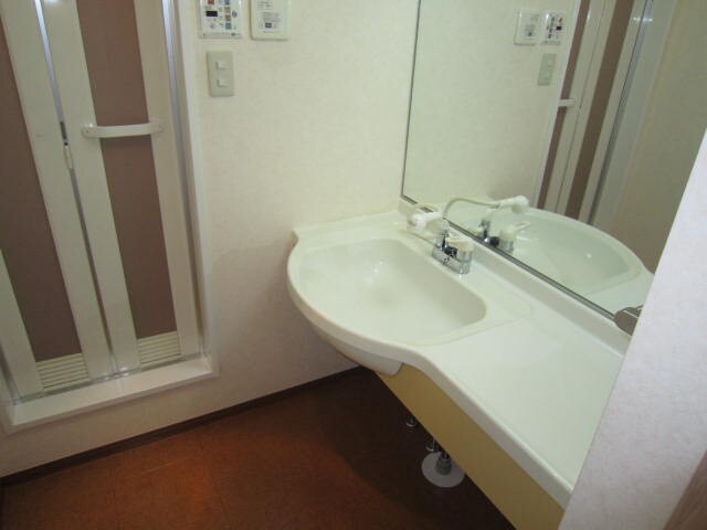 物件内観写真8　(内観写真)