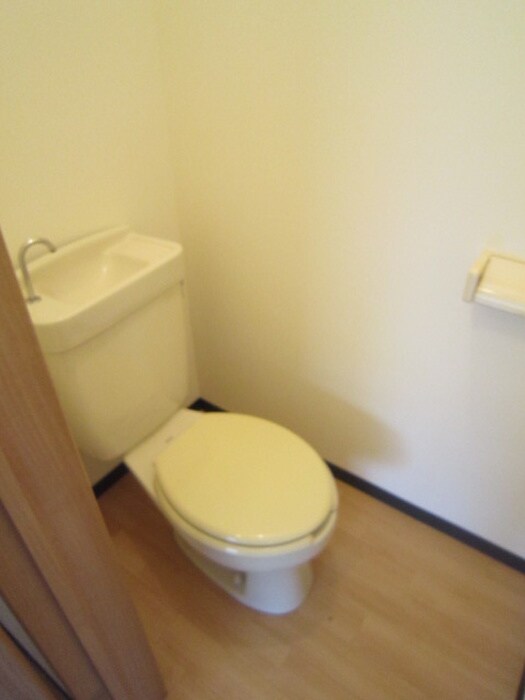 物件内観写真19　(トイレ)