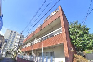 コ－ポ森泉外観写真