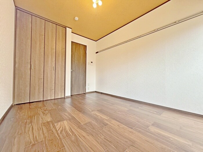 物件内観写真10　(居室)