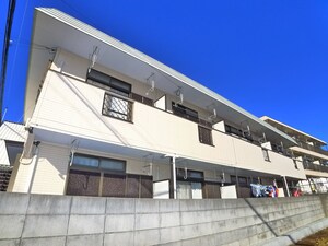 メゾンナカムラⅢ外観写真