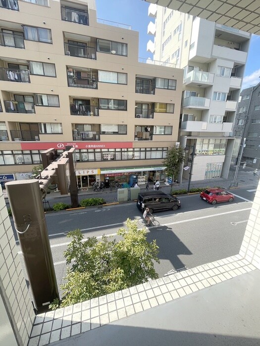 物件内観写真20　(室内からの展望)