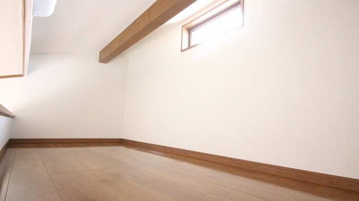 物件内観写真13　(ロフト)
