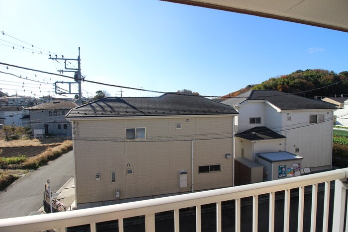 物件内観写真13　(室内からの展望)