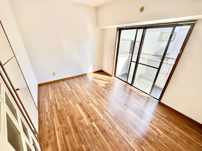 物件内観写真18　(居室)