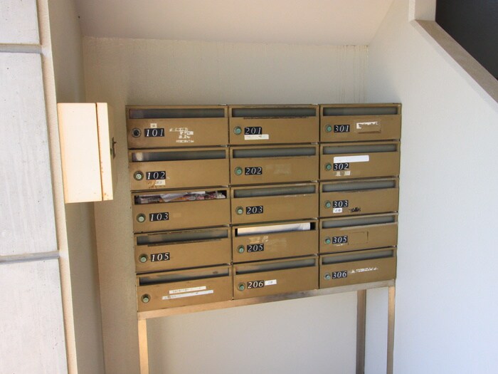 物件外観写真6　(建物設備)