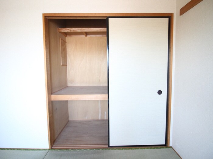 物件内観写真22　(収納)